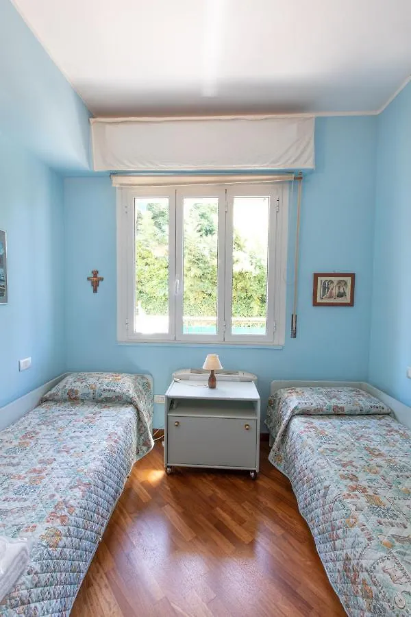 Rapallo Comodo Appartamento Signorile A Due Passi Dal Mare Con Posto Auto 0*,  Italie
