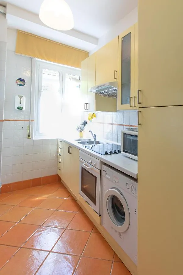 Apartment Rapallo Comodo Appartamento Signorile A Due Passi Dal Mare Con Posto Auto