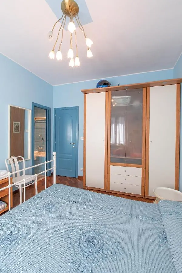 Rapallo Comodo Appartamento Signorile A Due Passi Dal Mare Con Posto Auto Apartment